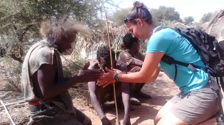 bushmen-tour-in-lake-eyasi-tour-2-259157_0